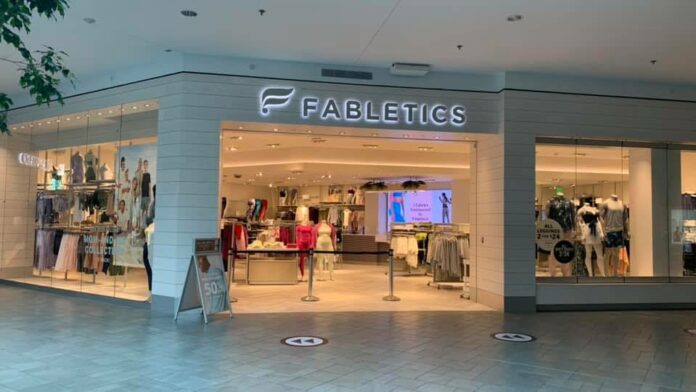 363819494_10105848106614900_5644309982612277744_n Fabletics