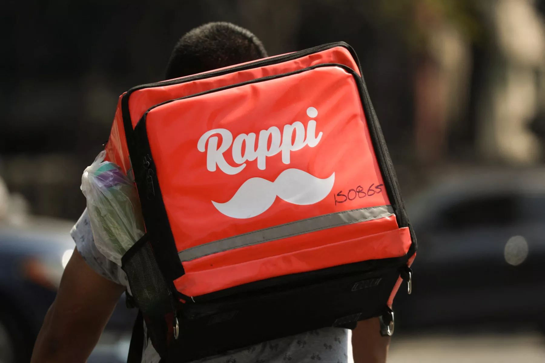 Rappi lanza asistente con IA a través de WhatsApp - Just Retail Latam
