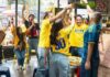 Bavaria inyecta 115.000 millones de pesos para convertir tiendas de barrio en pequeños estadios mundialistas
