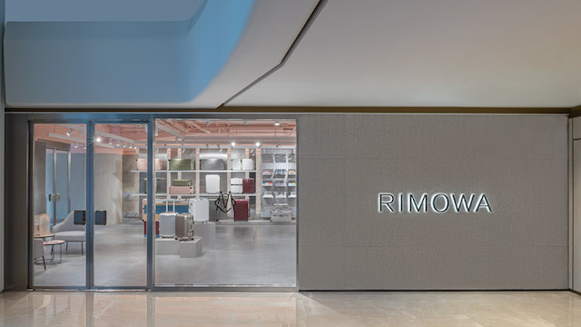 Rimowa retail