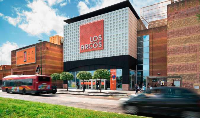 Los Arcos-retail