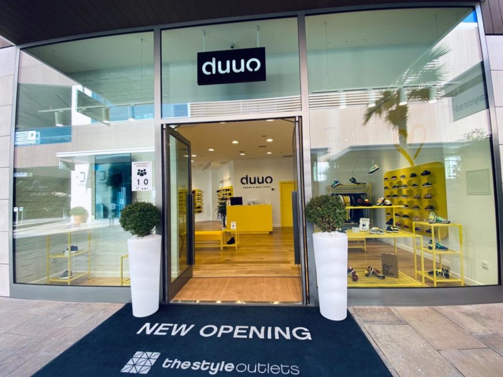 Duuo abre su primera tienda física en The Style Outlets Viladecans - Just Retail