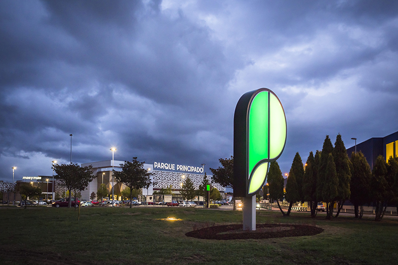 Parque Principado destina el presupuesto de la iluminación de Navidad para ayudar a sus comerciantes- Just Retail