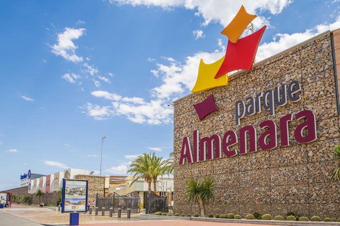 Blood Brothers y La Casa de las Carcasas abren en Parque Almenara - Just Retail Blood Brothers y La Casa de las Carcasas abren en Parque Almenara - Just Retail