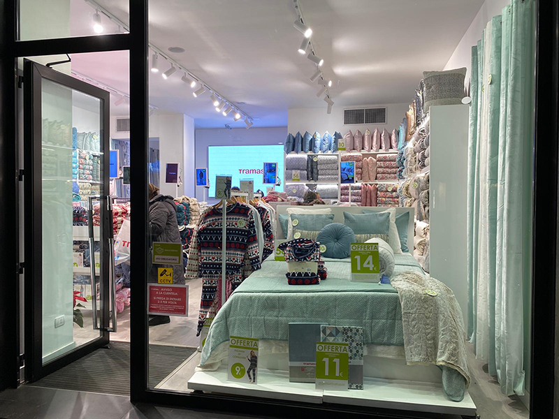 Tramas abre su primera tienda en Italia - Just Retail