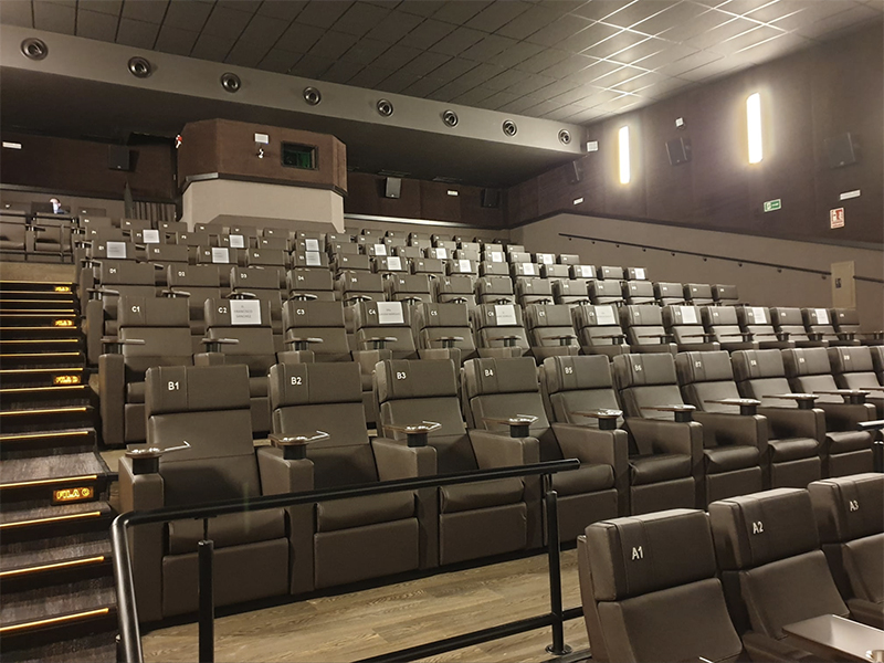 Yelmo inaugura en Bahía Sur su primer cine en la provincia de Cádiz - Just Retail