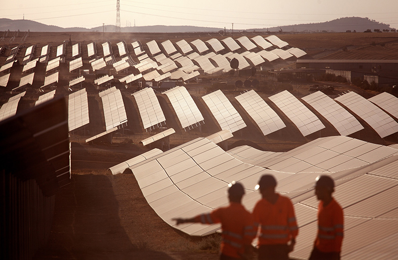 Danone e Iberdrola impulsan la creación de la planta fotovoltaica más grande de Europa - Just Retail
