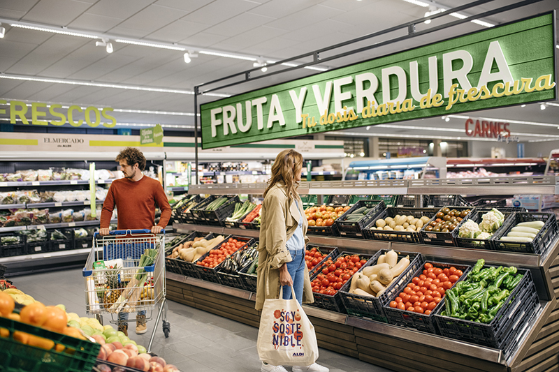 Los productos frescos, protagonistas en la cesta de la compra de Aldi - Just Retail