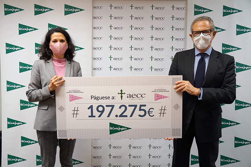 El Corte Inglés entrega 197.275 euros a la AECC para la investigación sobre el cáncer de mama - Just Retail