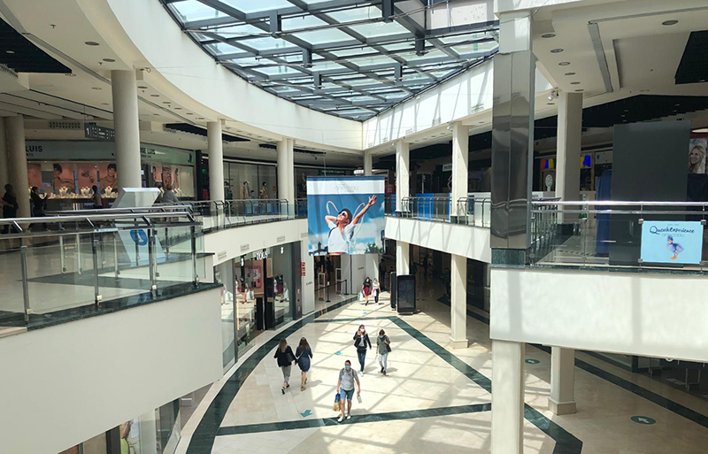 El centro comercial Ànecblau recupera su actividad con seguridad - Just Retail