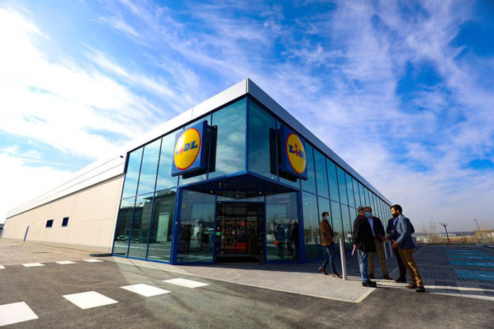 Lidl refuerza su presencia en Madrid con dos nuevas tiendas - Just Retail Lidl refuerza su presencia en Madrid con dos nuevas tiendas - Just Retail