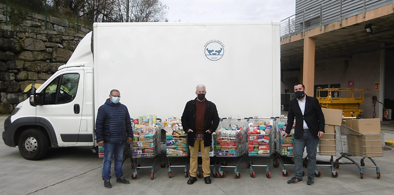 Lugo se vuelca en la donación al Banco de Alimentos realizada en As Termas - Just Retail