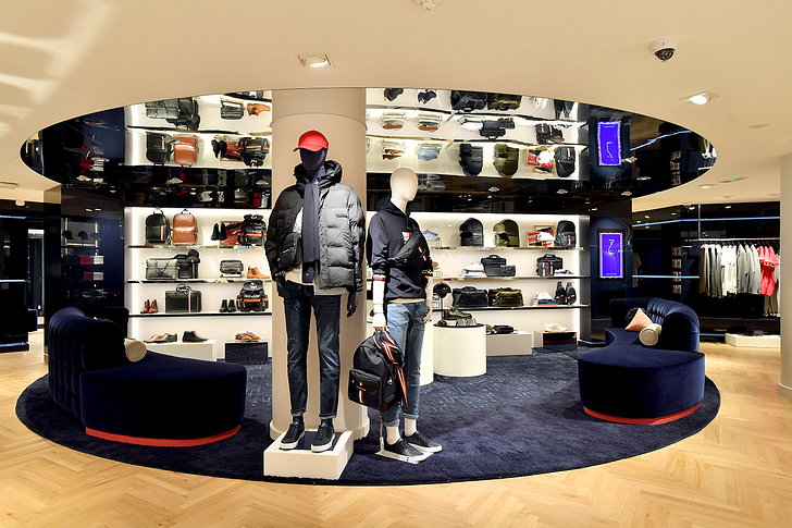 Impresionante flagship Tommy Hilfiger París