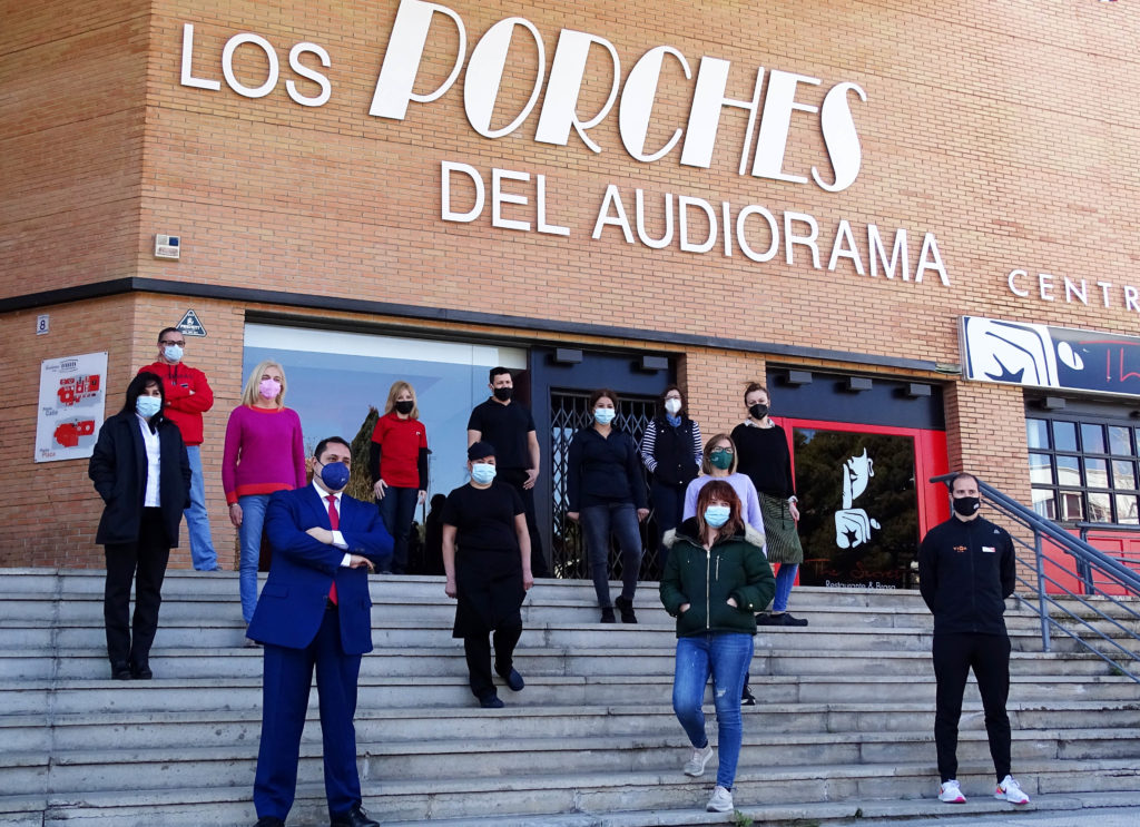 Los Porches del Audiorama impulsa estrategia digital apoyo comerciantes noticias retail