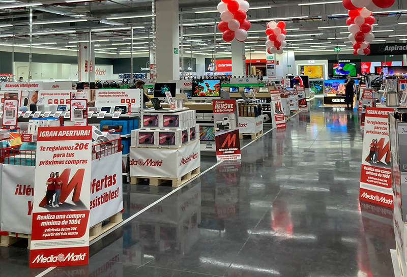 anillo incrementar admiración MediaMarkt inaugura una tienda en el centro comercial Área Sur - Noticias y  Actualidad Retail