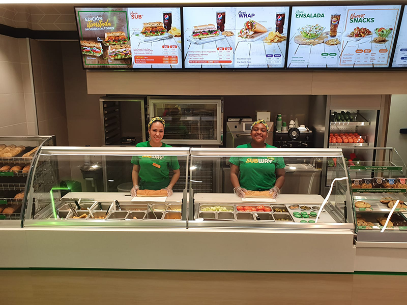 Subway patrocina a la piloto alicantina Lydia Sempere - Just Retail