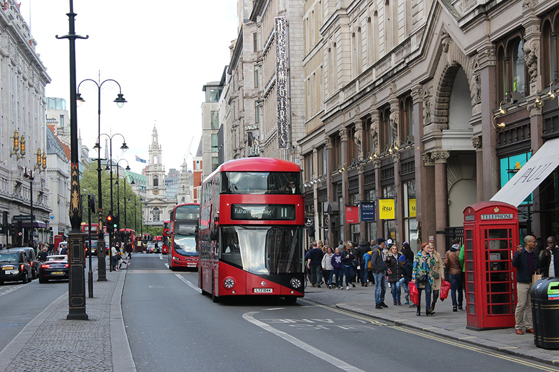 Inglaterra Gales reabren comercio noticias retail