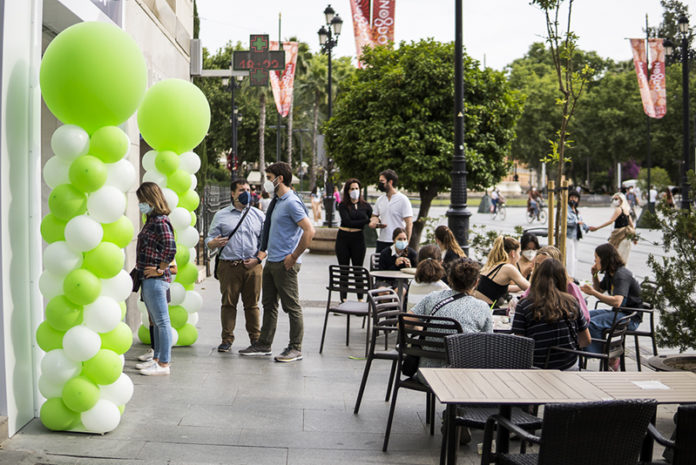 Llaollao apertura Sevilla noticias retail