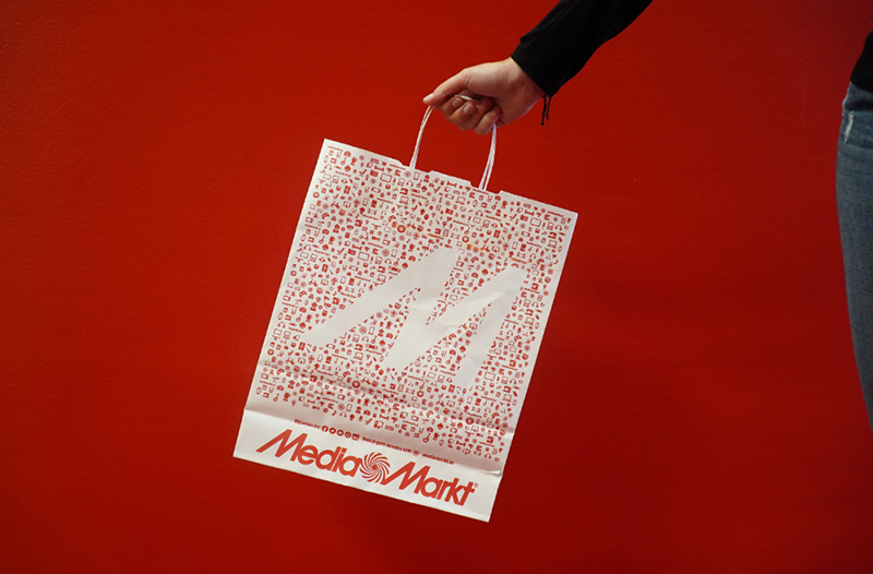 MediaMarkt bolsa de papel reciclable biodegraable noticias retail