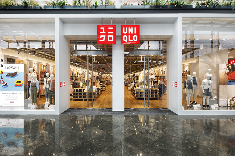 Uniqlo La Maquinista Barcelona apertura noticias retail