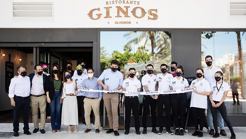 Ginos apertura Almería restauración noticias retail