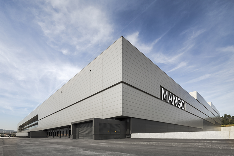 Mango ampliación centro logístico Lliçà d'Amunt inversión noticias retail