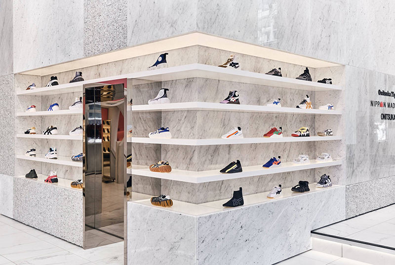 Onitsuka Tiger flagship Londres noticias retail