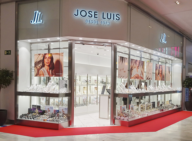 Jose Luis los arcos sevilla noticias retail