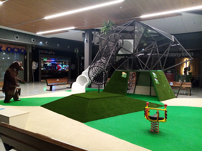 Max Center playground área de juego zonas interactivas noticias retail