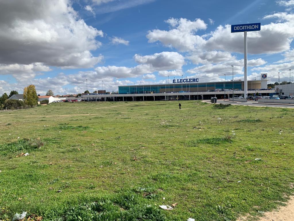 Salamanca nuevo parque comercial Atalayas noticias retail