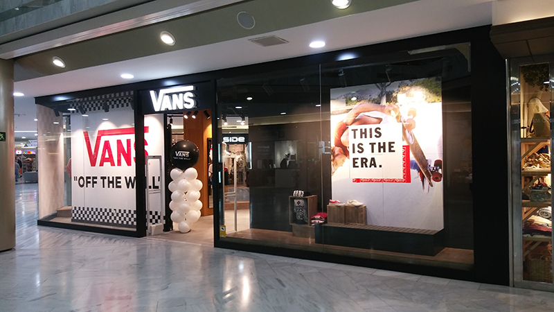 Vans celebra Dia Internacional Zurdo Canarias noticias retail