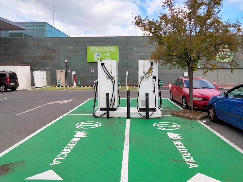 As Termas Iberdrola electrolinera movilidad sostenible noticias retail