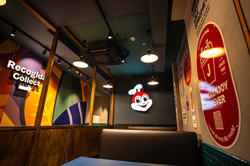 Jollibee Madrid restaurante Espana noticias retail