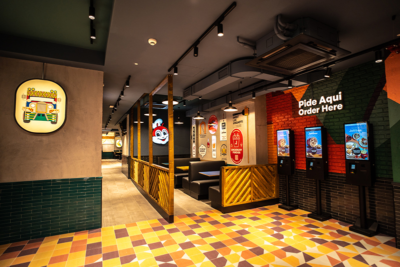 Jollibee Madrid restaurante Espana noticias retail