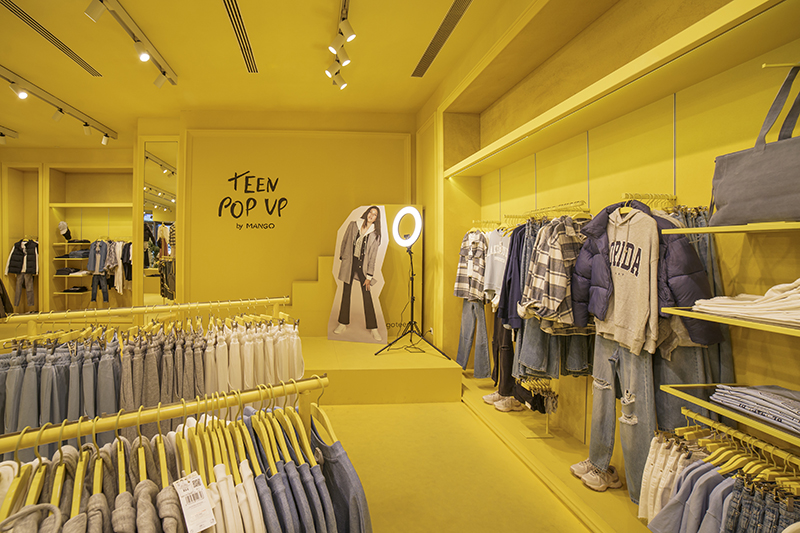 Mango tiendas pop-up línea teen apertura Marbella noticias retail