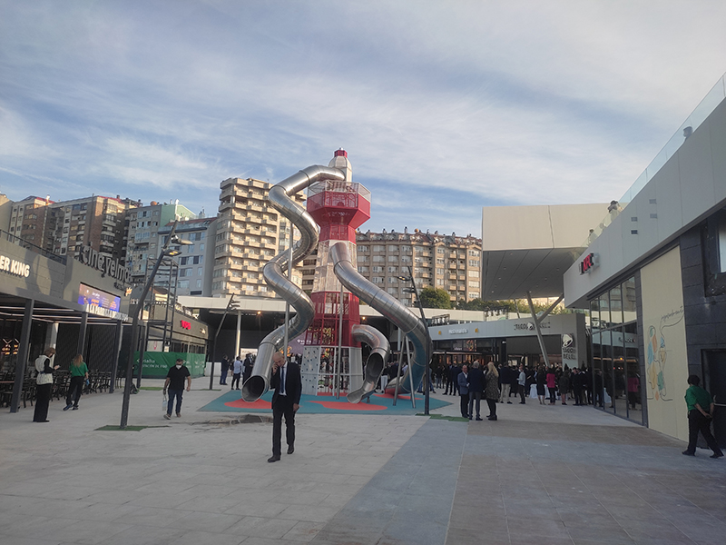 Vialia Estacion Vigo inauguracion noticias retail