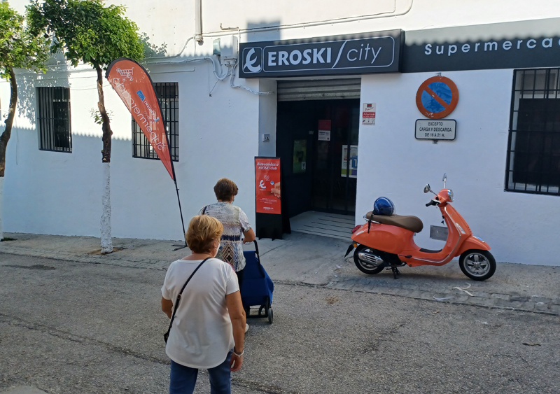 Eroski City El Bosque Cádiz apertura supermercado noticias retail