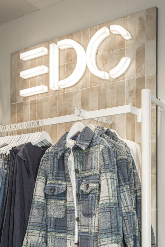 Esprit EDC moda El Corte Inglés córner apertura noticias retail