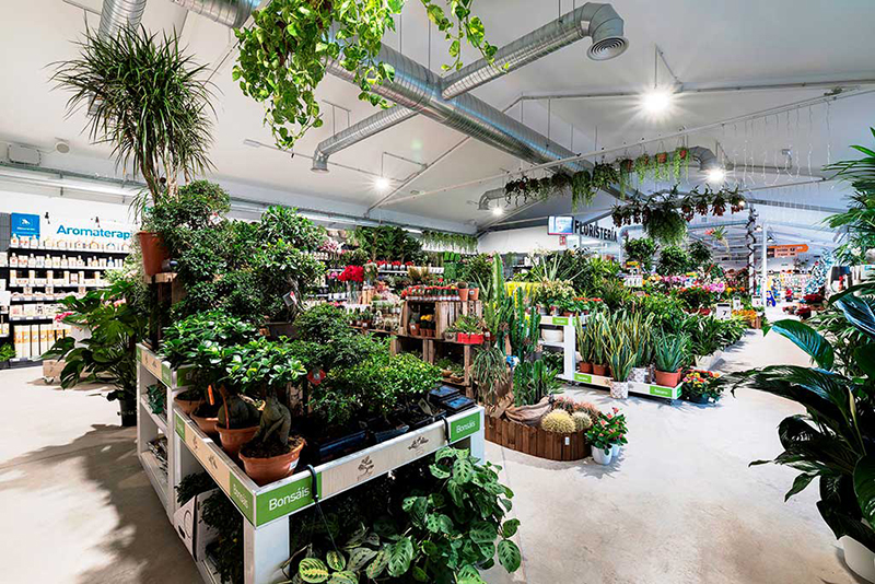 Verdecora Diagonal garden center Barcelona noticias retail