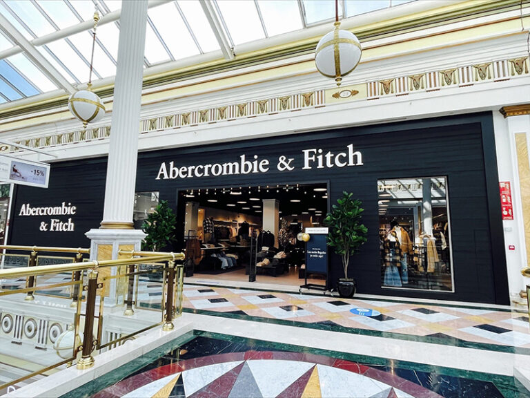 Abercrombie & Fitch inaugura dos tiendas en Plaza Norte 2 y Gran Plaza