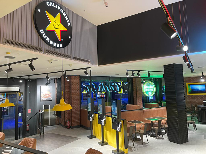 Carls Jr apertura Heron City Madrid Las Rozas restauración noticias retail