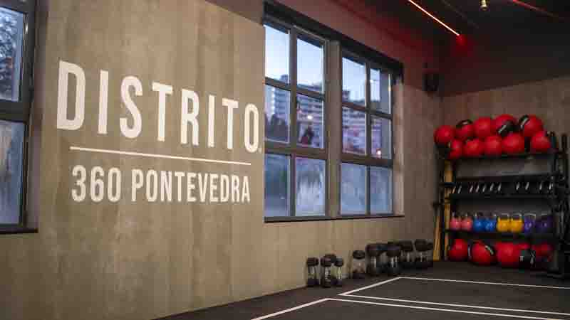 Distrito Estudio Pontevedra apertura Galicia boutique entrenamiento noticias retail