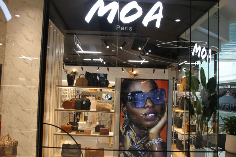 Moa apertura L'Aljub bisuteria complemento noticias retail