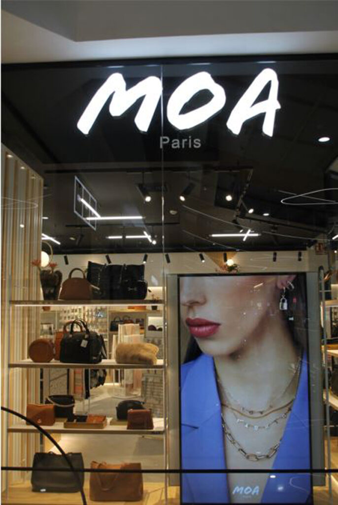 Moa apertura L'Aljub bisuteria complemento noticias retail