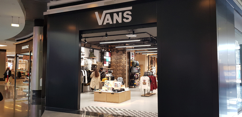 Vans apertura Galicia Marineda moda noticias retail