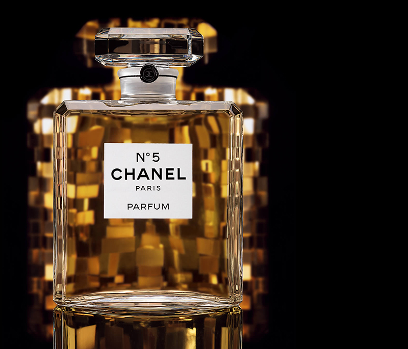 Chanel n5 anuncio Callao