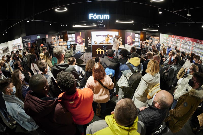 Fnac Oasiz Madrid Torrejón apertura inauguración El Chojin