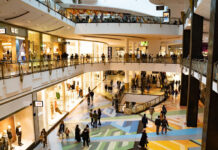 Los centros comerciales redefinen el consumo: menos tráfico exterior, pero más conversión en tienda TC Group Black Friday trafico consumo noticias retail