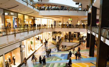 Los centros comerciales redefinen el consumo: menos tráfico exterior, pero más conversión en tienda TC Group Black Friday trafico consumo noticias retail