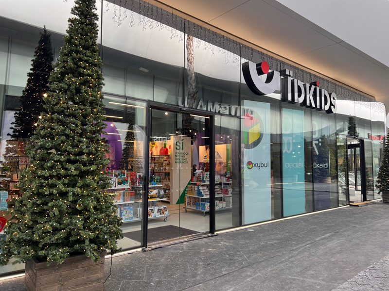 Young Retail apertura Oasiz Madrid Ïdkids noticias retail